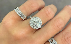 Glittering White Brilliant Cut 7.16CT Moissanite Engagement Halo Ring 925 Sliver