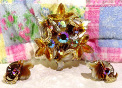 VTG AMAZING EDLEE TOPAZ GIVRE’ MOLDED/ART GLASS ORANGY RS BROOCH PIN EARRING SET