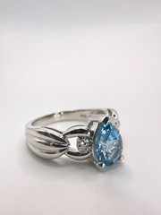 925 Sterling Silver London Blue Topaz and Diamond Vintage Ring Estate Jewelry