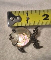 Vintage Sterling Silver Fish Brooch Pin W/Abalone Shell Inlay Angelfish