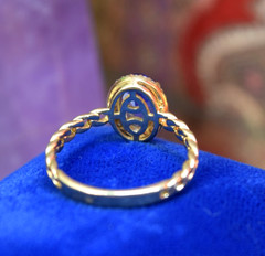 Vintage 14K Gold Tanzanite Diamond Halo Ladies Ring sz 7.25