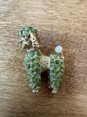 AUTHENTIC SWOBODA POODLE DOG BROOCH ~ PERIDOT, RUBY EYE ~ Pearl Tail CHARMING!