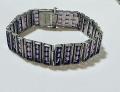 Vintage 1940s American Made Bracelet With Lavender Color Crystals Marathon Co.