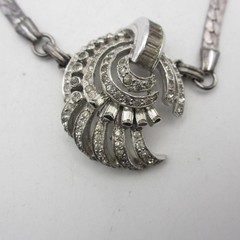 Vintage Art Deco Revival Necklace Pendant Snake Chain Spray Swirl 15 Inch