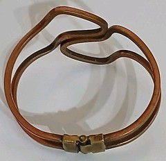 VTG MCM Brutalist Copper Bangle Bracelet Modernist Wavy Organic Hinged 7.5″ 25g