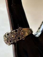 925 Sterling Silver Marcasite Ring Vintage Band Size 8 , 15 Stones Unisex