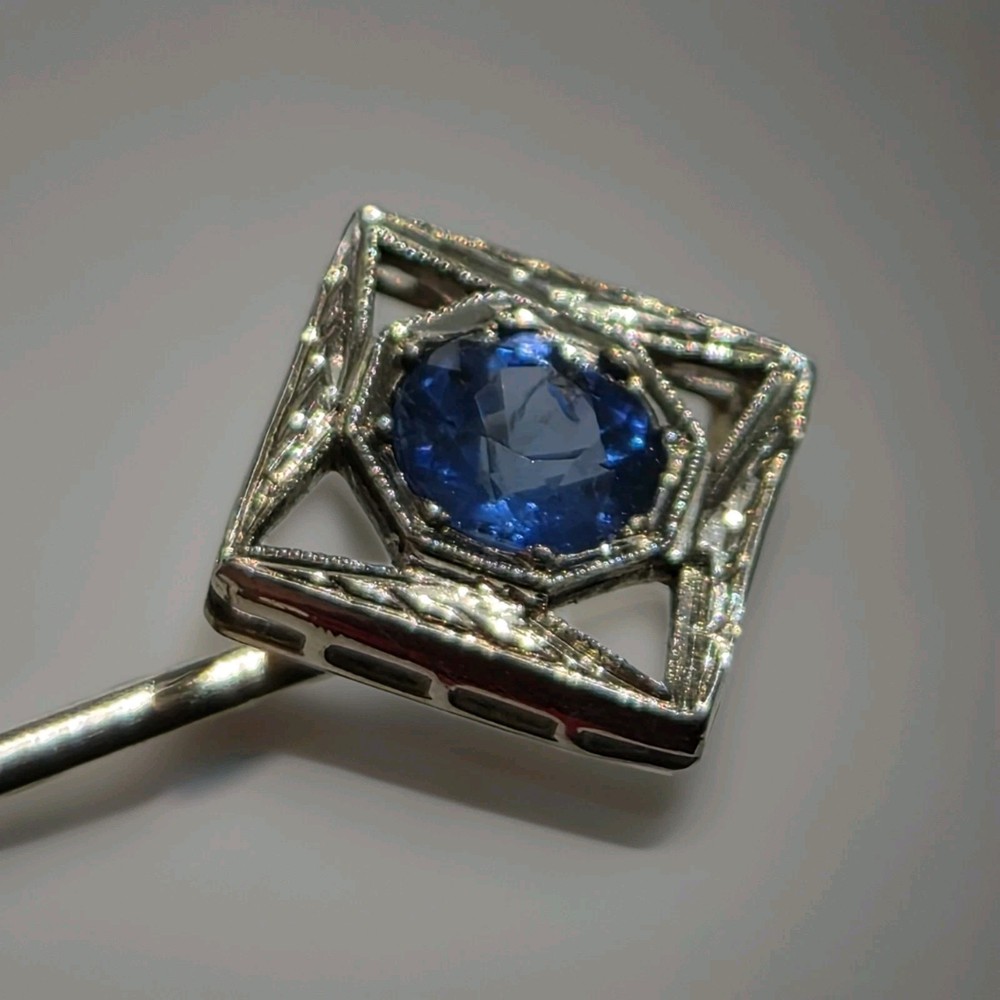 18K & 14K White Gold Antique Art Deco Sapphire Stick Pin