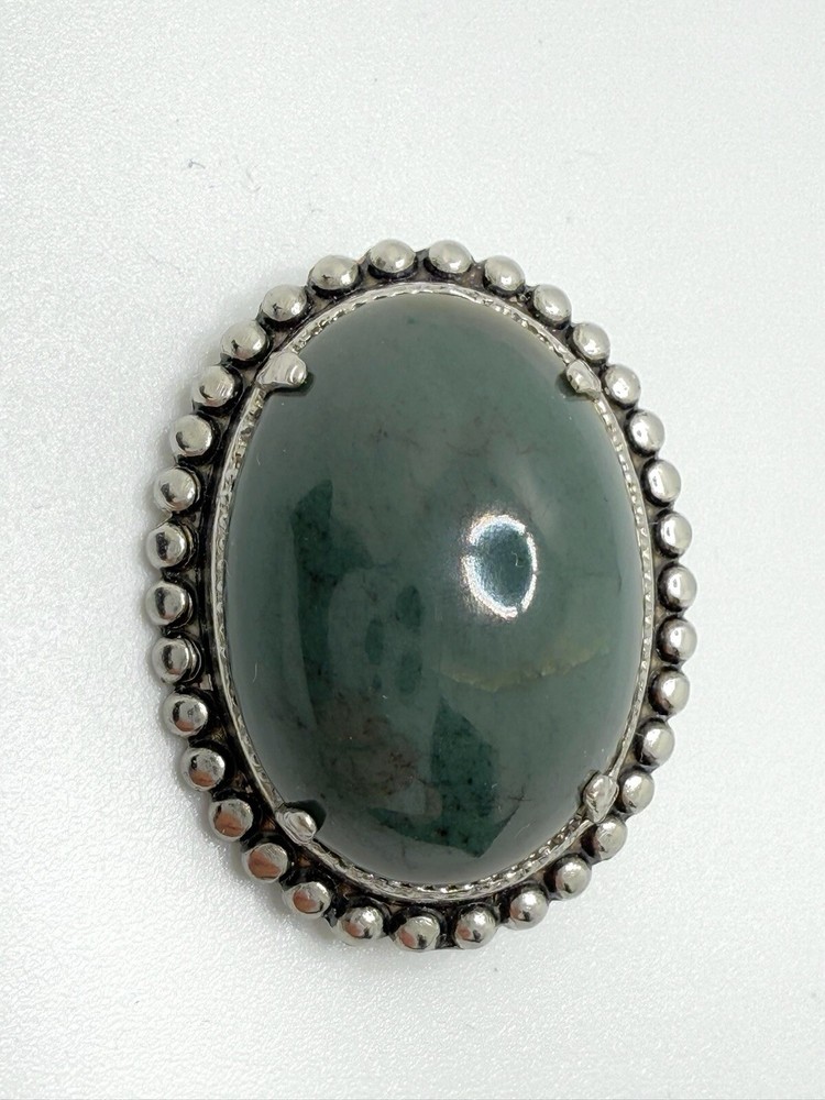 Vintage JJJ Co Sterling Silver Cabochon Green Quartz Scalloped Border Pin Brooch
