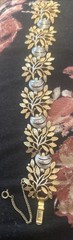 Vtg Crown Trifari Leaf Sprig Dome Two-Tone Choker & Matching 6 3/4” Bracelet Euc