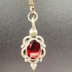 Vintage Sterling Silver Red Garnet Earring Dangle Ornate 1.25″ 3g