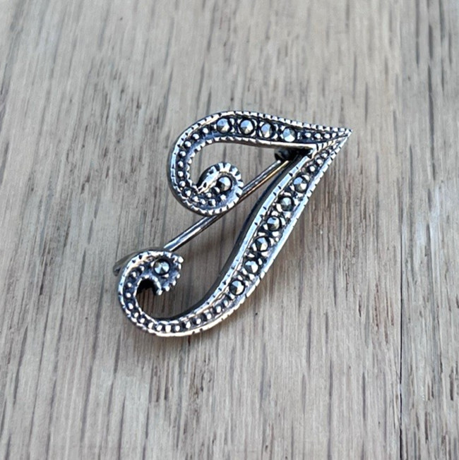 Vintage Sterling Marcasite Letter J I T Brooch Pin Antique Cursive Art Deco