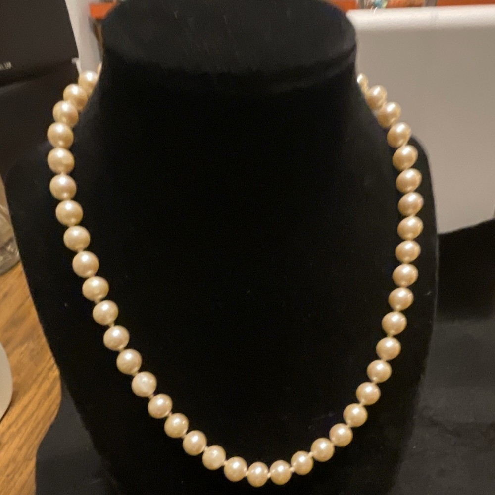 Vintage White Pearl Round Beaded Strand Necklace Knotted Spring Ring Clasp 16”