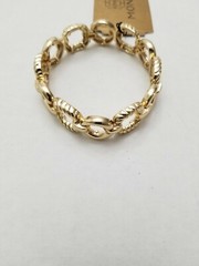 Vintage Gold Tone Bracelet (One Size Fits All)