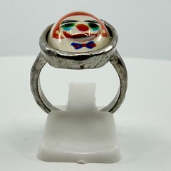Vintage Y2K Silver Tone Sad Clown Oval Cabochon Ring Retro Kitsch Size 7 Classic