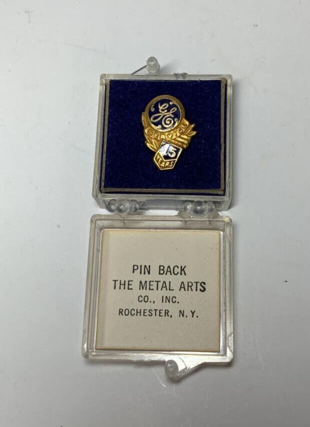 Vintage Metal Arts Co. GE General Electric Tie Bar/Clip Pin 15 years of service