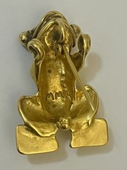 Signed MMA Frog Pendant Pin Brushed Gold Tone Metropolitan Museum Art Jewelry
