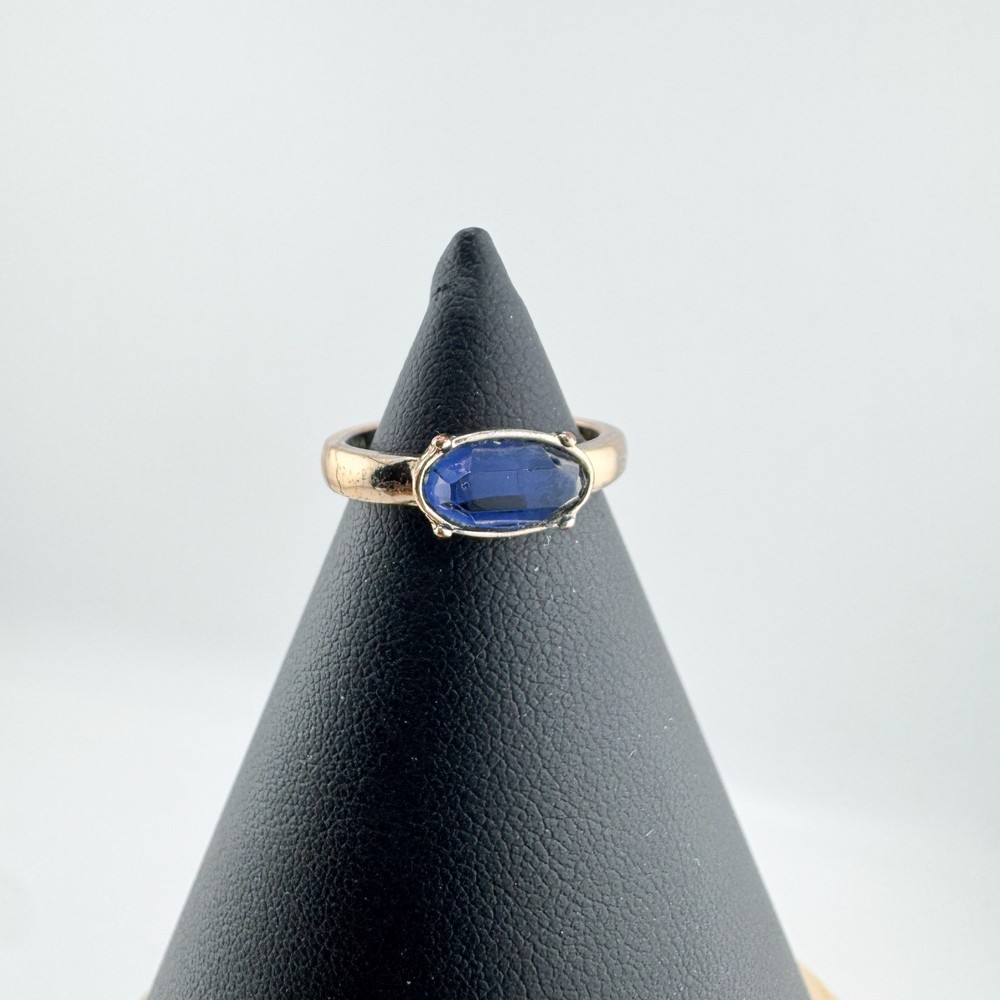 Vintage Blue Oval Faux Sapphire Ring Gold Tone Solitaire Minimalist Dainty