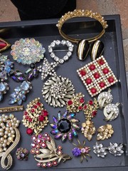 High End All Vintage Rhinestones Crystals Costume Jewelry Lot Signed