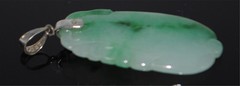 Vintage 14ct White Gold Jade & Diamond Pendant (FREE AUSTRALIAN POST)