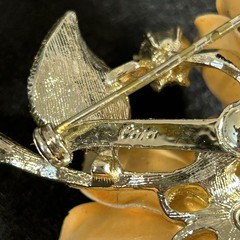 RARE Vintage CORO Enamel Flower AB Rhinestones Peach Tones Brooch Earring Set