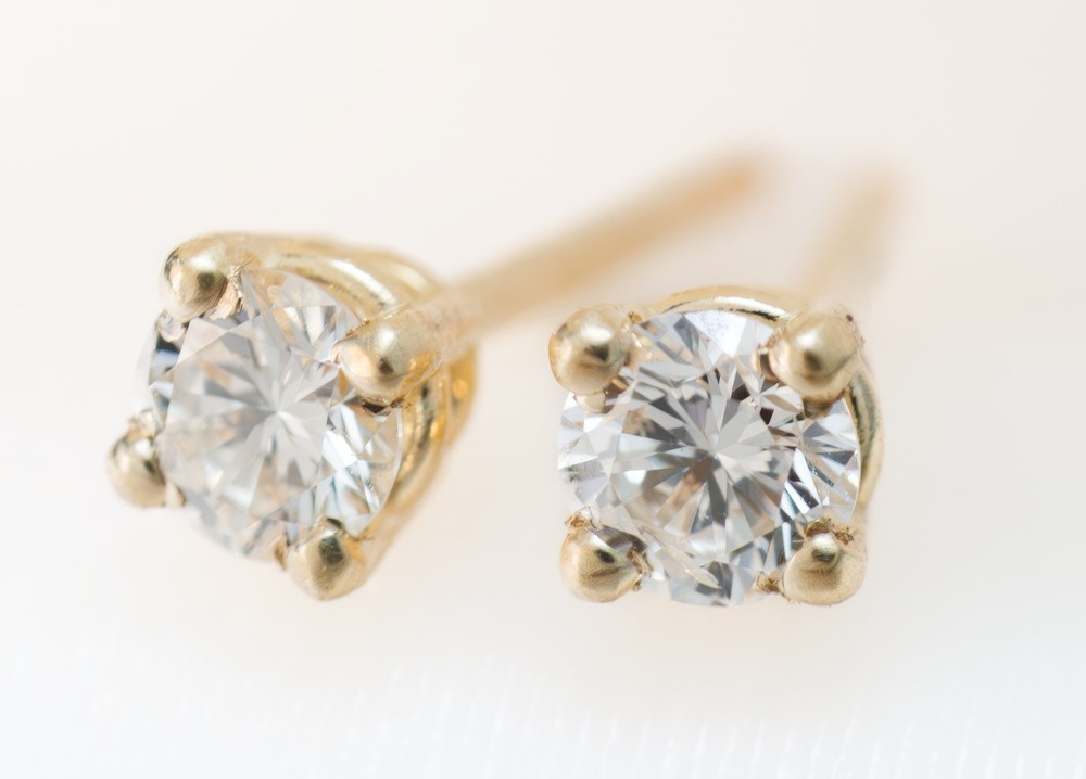 Natural Diamond 1/5ctw Petite Studs Round 14k Yellow Gold Earrings