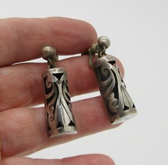 Estate Vintage Eagle 3 N A Taxco Mexico Sterling Silver Screw On Dangle Earrings