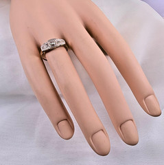 Antique 18ct Gold Art Deco Diamond Filigree Band Ring 0.06ct Natural Size 8.25