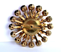 Pink Rhinestone Vintage Circular Burst Sparkling Gold Tone Brooch Unsigned Round