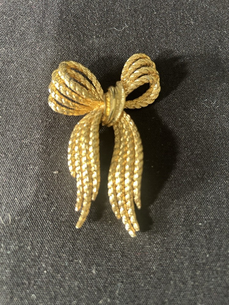 1950-1970s Gold Tone Rope Textured Bow Brooch