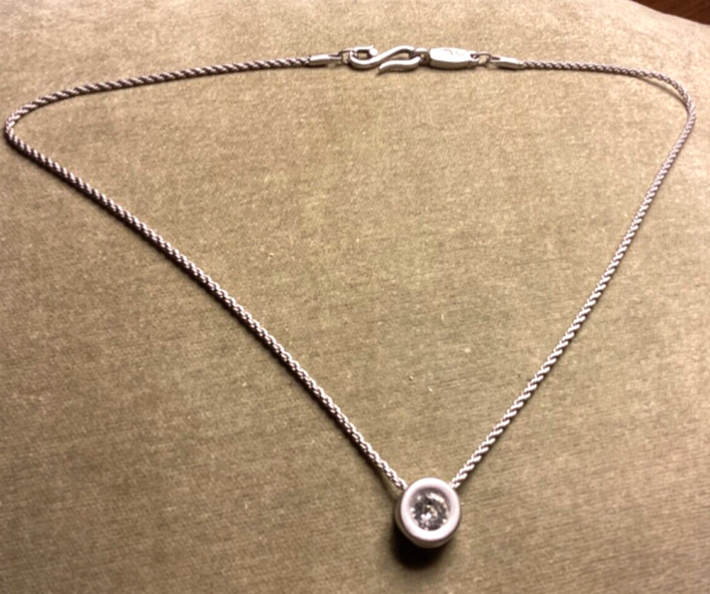 SWAROVSKI SIGNED SWAN SILVER TONE NECKLACE PENDANT 15.5 INCHES LONG