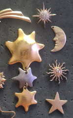 Vintage Celestial Jewelry Lot Stars Moon Sun Brooches Pins Charms Gold Tone 11pc