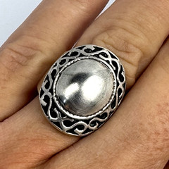 Vintage Sterling Silver 925 Oxidized Scroll Wide Oval Domed Signet Ring Size 5.5
