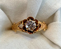 Vtg 14K Yellow Gold Ring 1.7g Fine Jewelry Size 7 Band Clear Round Stone *READ*