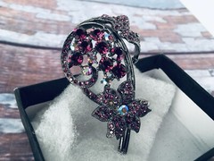 Purple Leafy Brooch’s Rhinestone Vintage Pin Unknown Brand