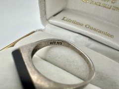 Vtg Sterling Silver Black Stone Ring Signed 925 MB? Minimalist Simple S7.5 Read