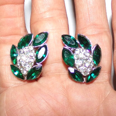 CROWN TRIFARI signed earrings with amazing green stones-SALE!!!