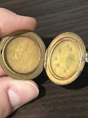 Vtg 8g W&H Wightman & Hough Co. Gold Fill Deco Photo Locket Pendant Fleur De Lis