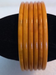 6 Vintage Bakelite Bangle Bracelets. Marbled Butterscotch Swirl Color. Tested