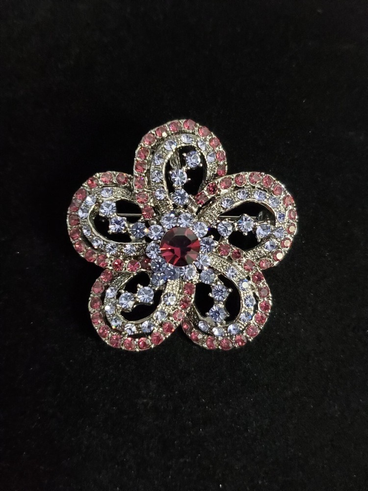 Stunning Vintage Red & Pale Blue Rhinestone Floral Flower Brooch Pin Pendant
