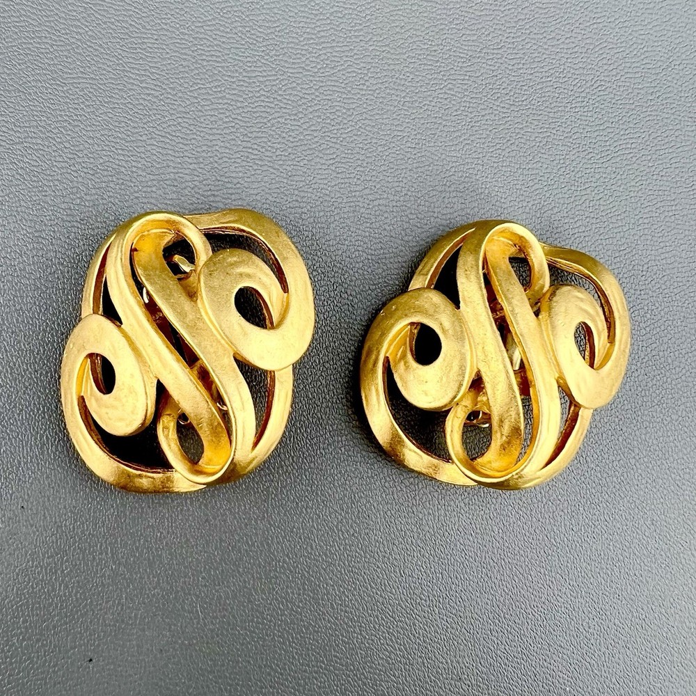 Vintage Erwin Pearl Earrings Sculptural Matte Gold Tone Clip Ons Signed PEP