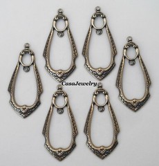 #1128 ANTIQUED GOLD OPEN DROP W/CENTER STATION & TOP HANG RING – 6 Pc Lot