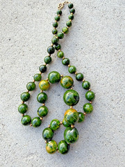 Vintage Bakelite Catalin Chunky Boho Necklace 27” 76.9g Tested Green Beads Deco