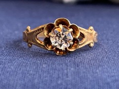 Vtg 14K Yellow Gold Ring 1.7g Fine Jewelry Size 7 Band Clear Round Stone *READ*