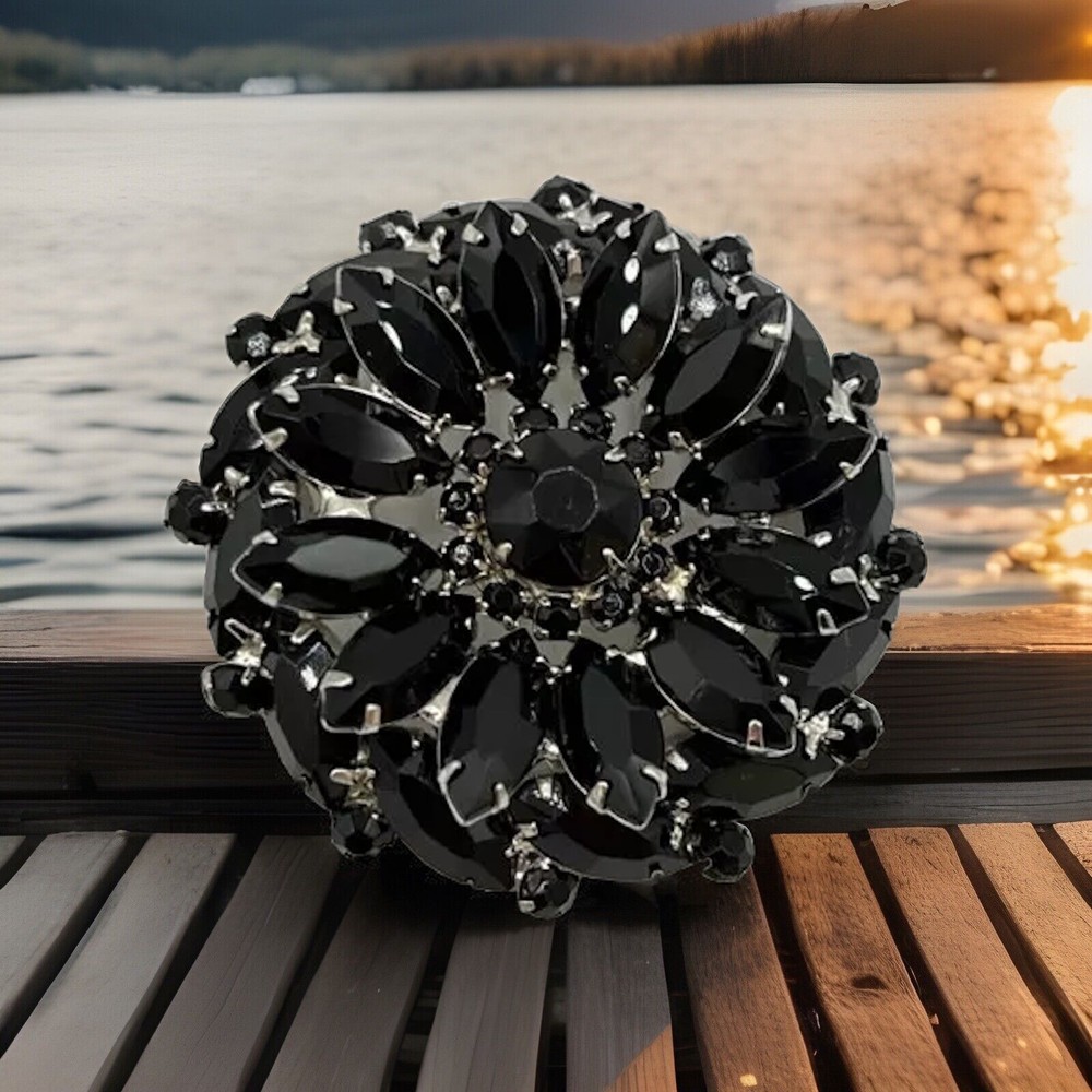 Black Rhinestone Floral Shape Pin Brooch Unsigned No Missing Stones
