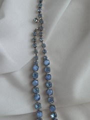 1960s Blue Moonstone Glass Rhinestone Choker Necklace 16″ Silvertone