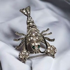 Vtg Mid Century Silver Tone Lobster Brooch Pave Crystals Rhinestones Articulated