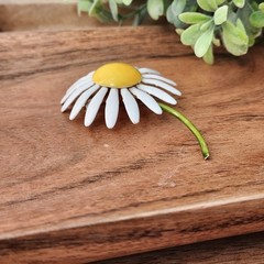 Vintage Original by Robert Enamel Daisy Brooch White Yellow Flower Mod 60s Pin