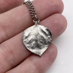 Vintage Necklace Leaf Pendant Bergamot Brass Works Silver Tone 1970s