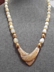 Napier champagne moonglow lucite bead necklace w/Chevron enamel pendant 24″