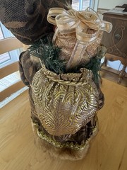 Old World Vintage Santa-Tapestry Gold Faux Fur-Stand Alone-18” Tall-Regal